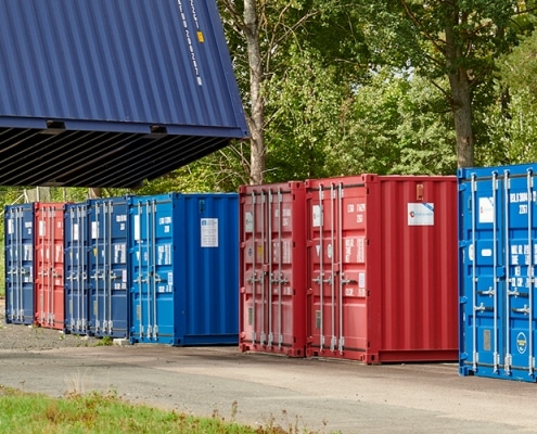 Hyra container
