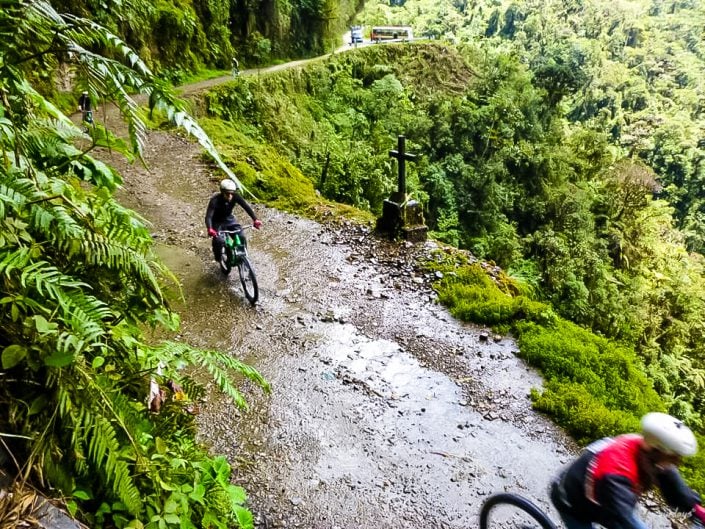 bolivia, Bolivien, death road, Todesstraße, downhill, gravity biking, mountainbike, la Paz, la Cumbre, Yolosa