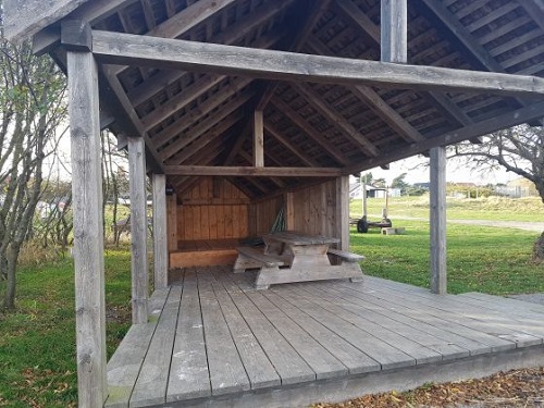 shelter ved vandet shelter ved havet Bornholm Snogebæk shelter