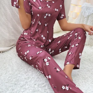 Love pattern pajamas