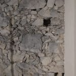 Aero pulitura di parete di appartamento con pietra a vista 13