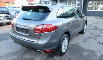 Porsche Cayenne 2013 full