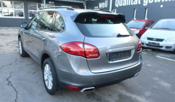 Porsche Cayenne 2013 full