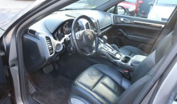 Porsche Cayenne 2013 full