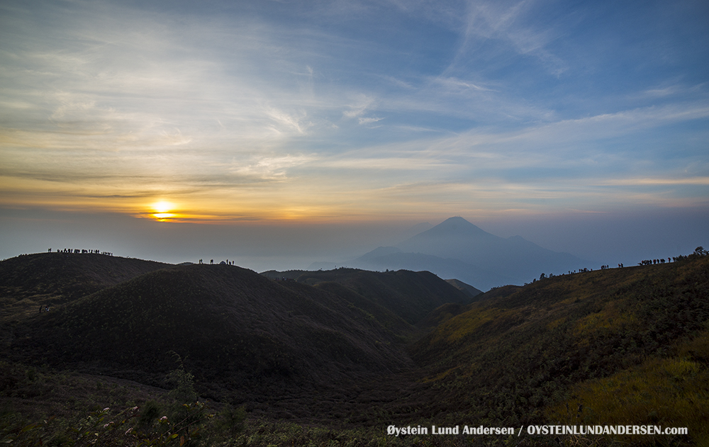 Sindoro Sundoro Volcano Central Java Indonesia Dieng Plateau