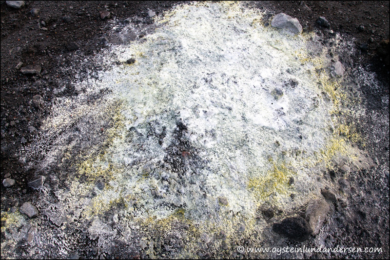 Krakatau-volcano-May-2012-x8