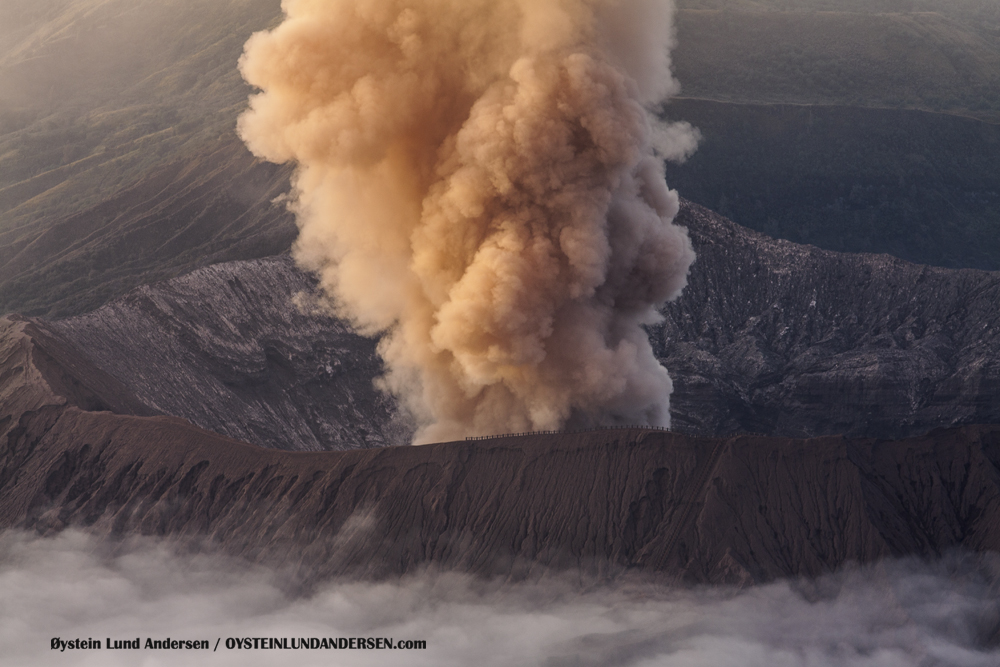 Bromo Eruption 2010 Indonesia