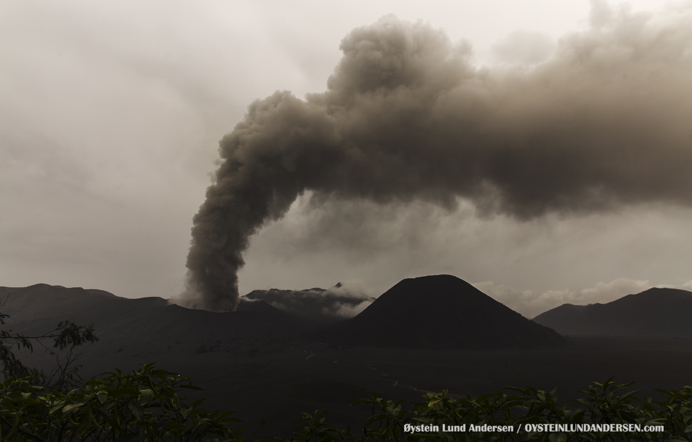 Bromo Eruption 2015 Indonesia ash