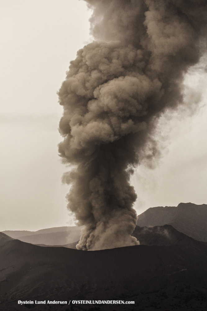 Bromo Eruption 2015 Indonesia ash