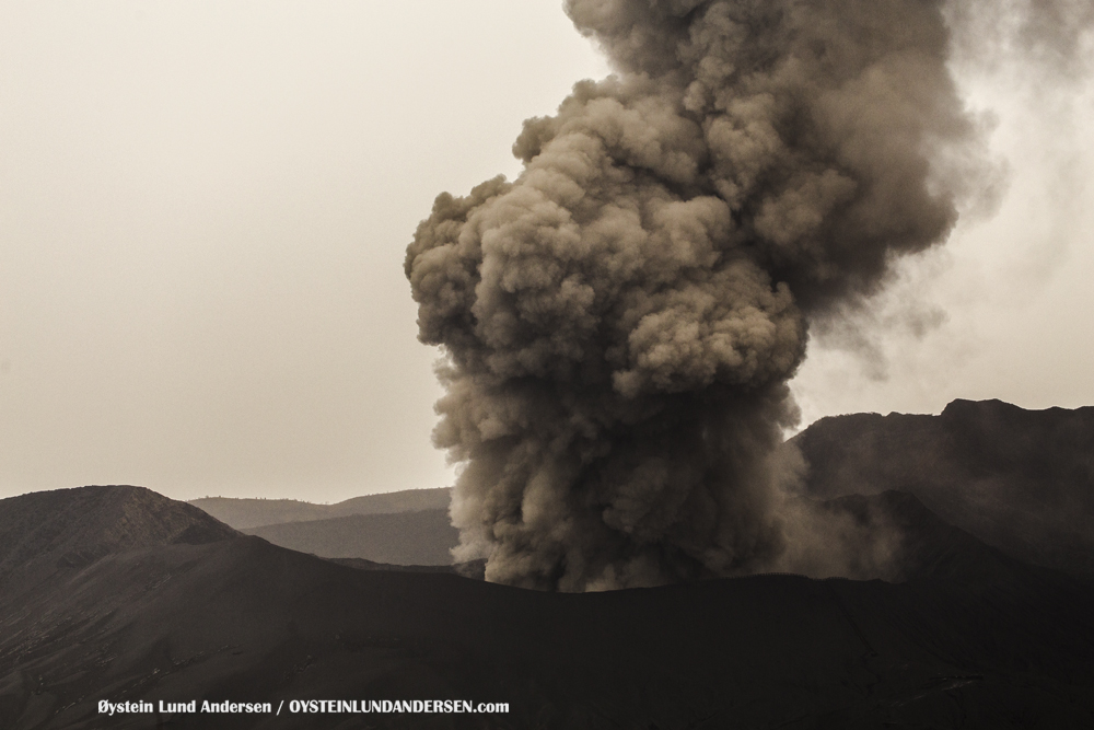 Bromo Eruption 2015 Indonesia ash