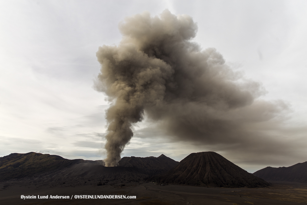 Bromo Eruption 2015 Indonesia ash