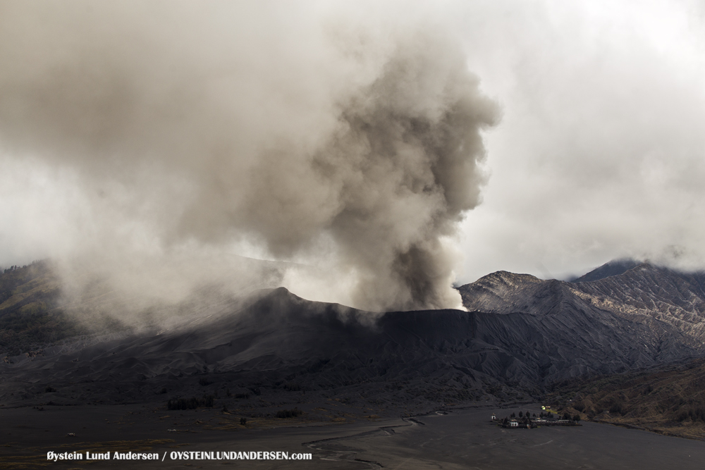 Bromo Volcano Eruption 2015 Indonesia ash lava
