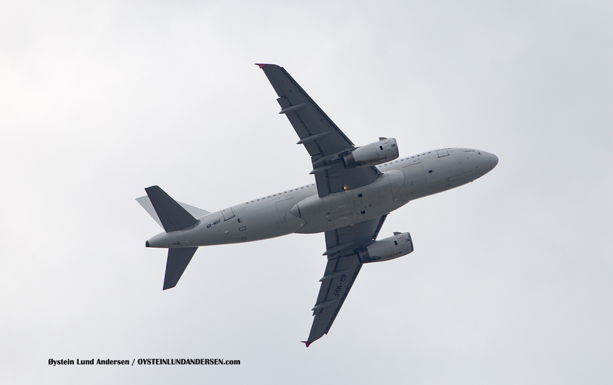 Mihin Lanka (4R-MRF) Airbus 319-100 Jakarta Airport Sukarno Hatta 