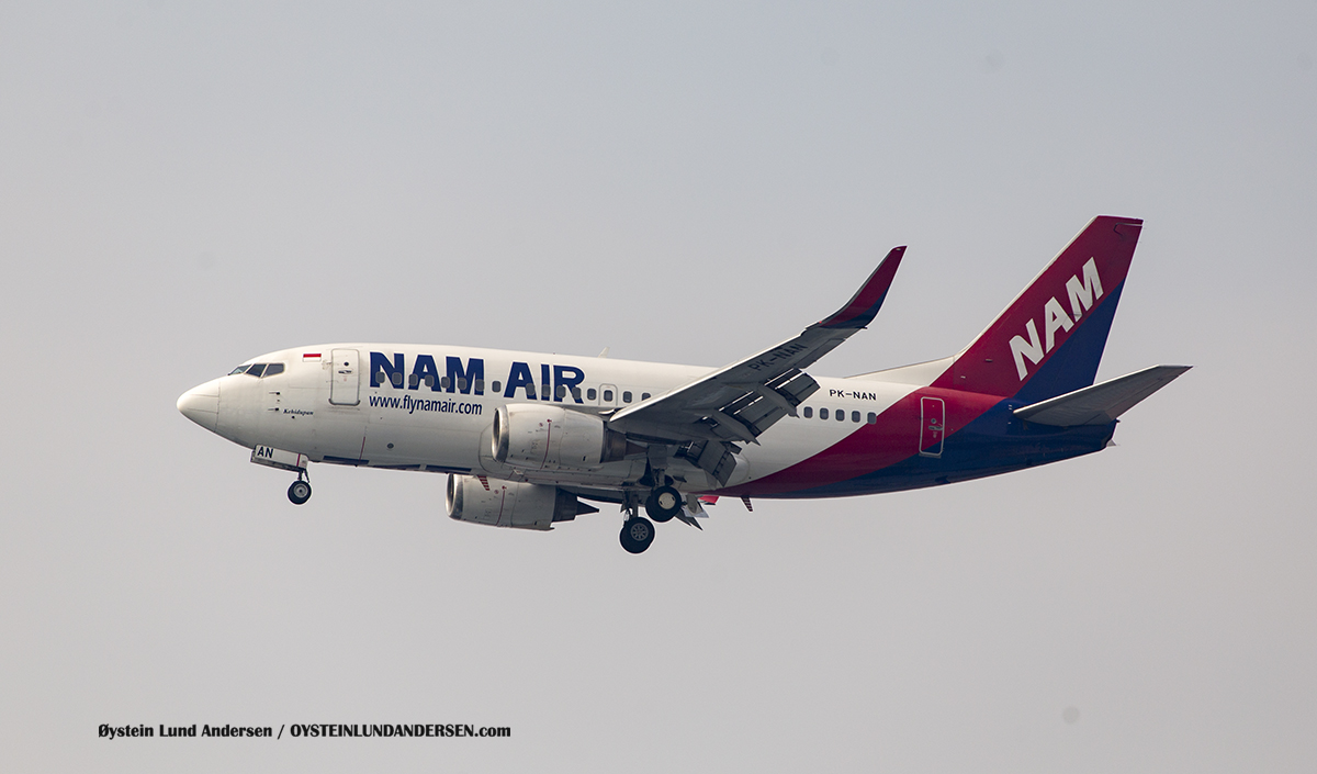 Nam Air Boeing 737-500 named "Kehidupan" (Life) (PK-NAN)