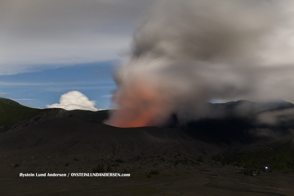 Bromo Tengger Indonesia Eruption Volcano April 2016