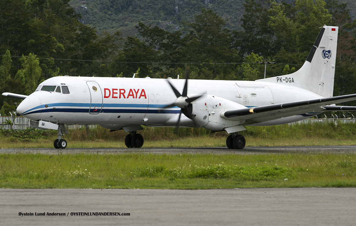 BAE ATP (PK-DGA) Wamena airport papua spotting