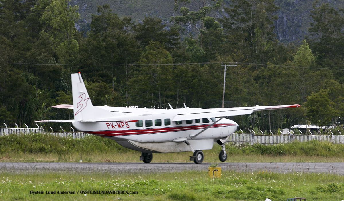 Cessna Caravan-208 (PK-MPS) (January 2010) Mission Aviation Fellowship (MAF)
