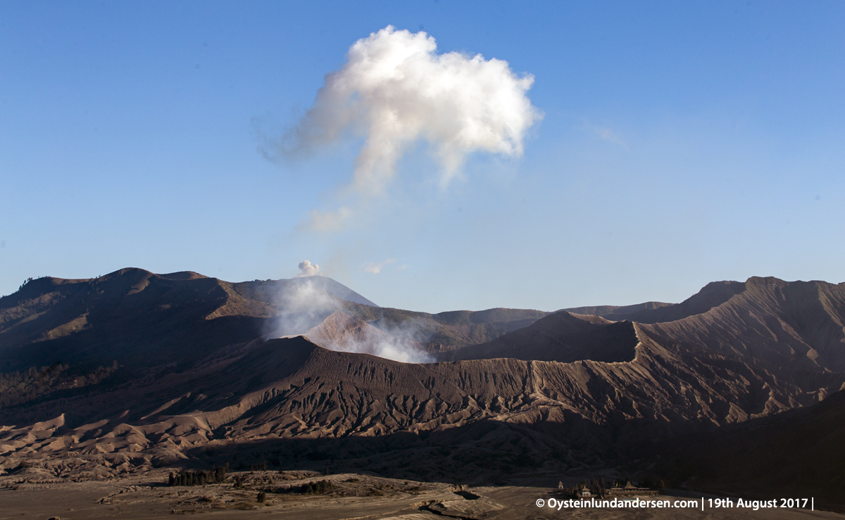 Bromo volcano indonesia august 2017