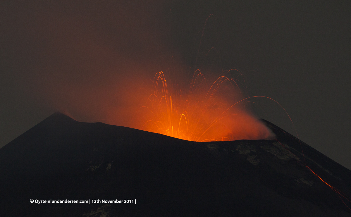 Krakatau Krakatoa 2011 eruption volcano ash Øystein Andersen