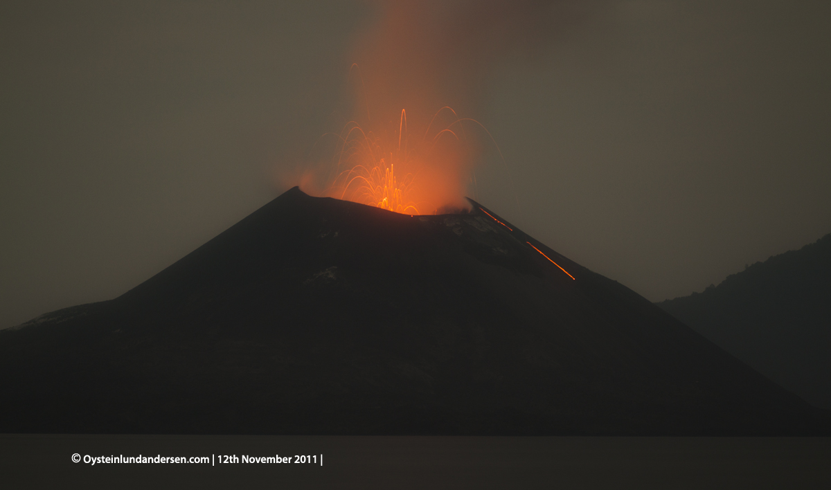 Krakatau Krakatoa 2011 eruption volcano ash Øystein Andersen