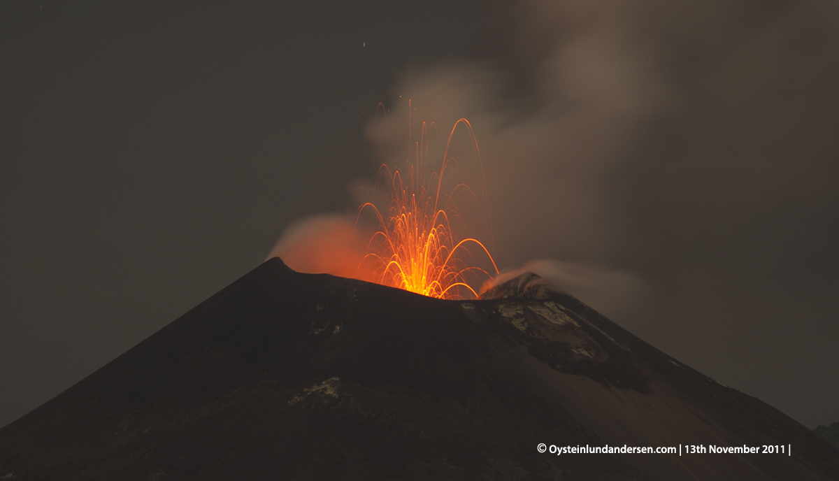 Krakatau Krakatoa 2011 eruption volcano ash Øystein Andersen