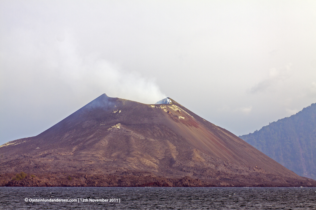 Krakatau Krakatoa 2011 eruption volcano ash Øystein Andersen