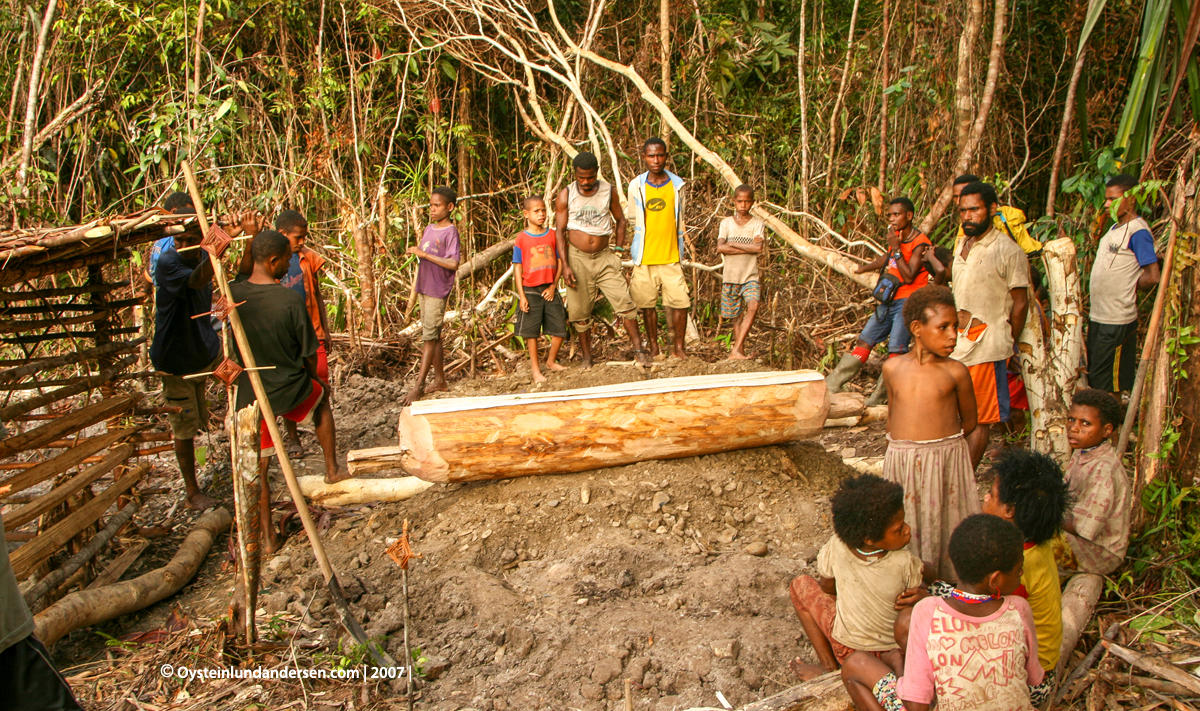 Papua West-Papua Lepki Tribe Terablu Murme Aboy 2007 Andersen