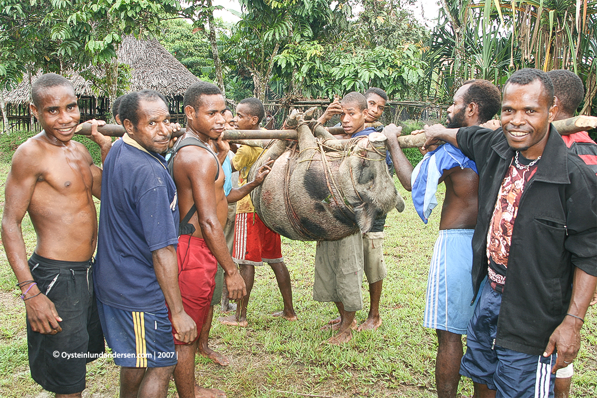 Papua West-Papua Lepki Tribe Terablu Murme Aboy 2007 Andersen