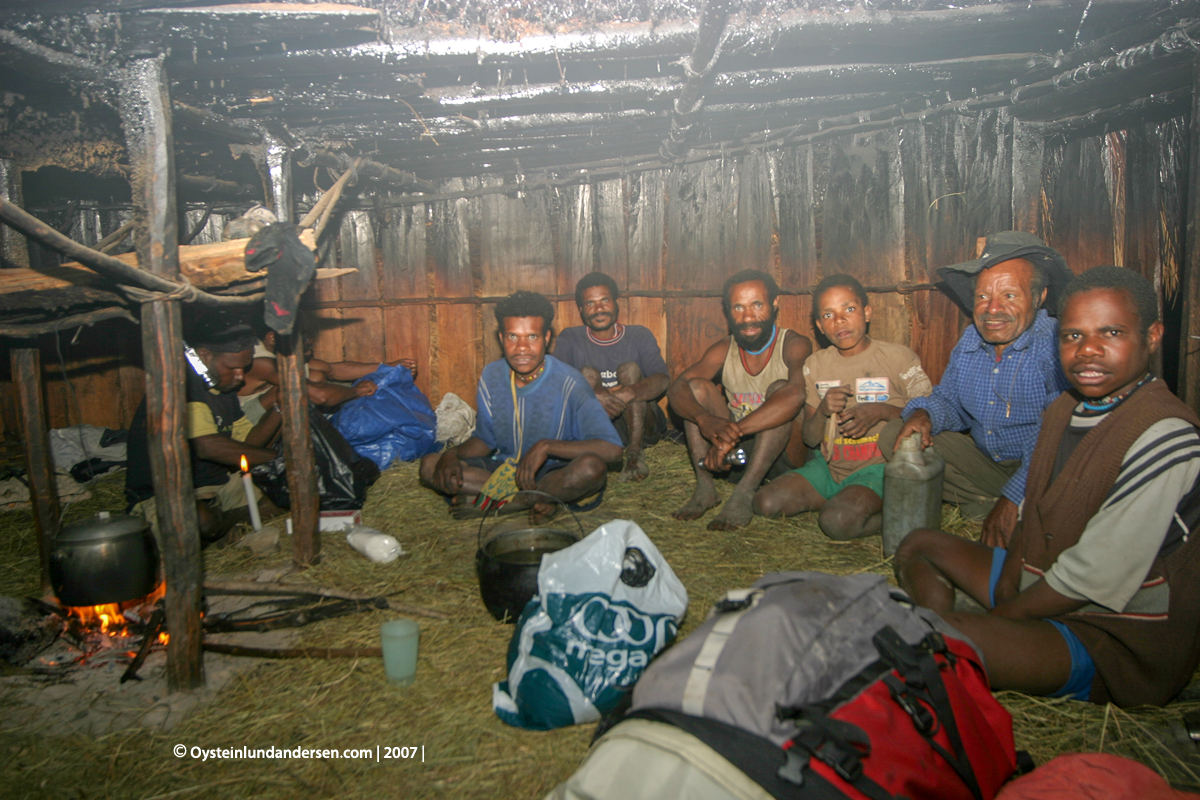 Baliem-valley wamena papua west-papua tribe dani-tribe Yali tribal oceania