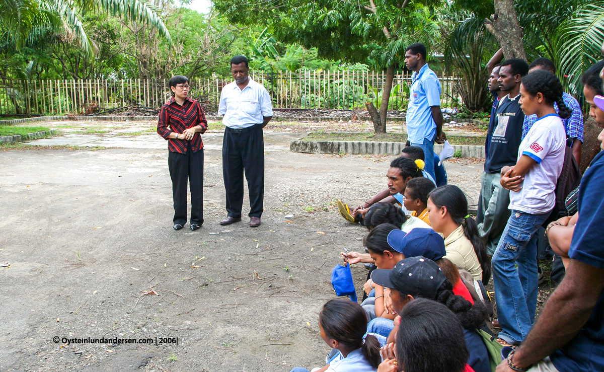 Cenderawasih Universitas University Papua UNCEN Jayapura Ivone Poli Fredrik Sokoy