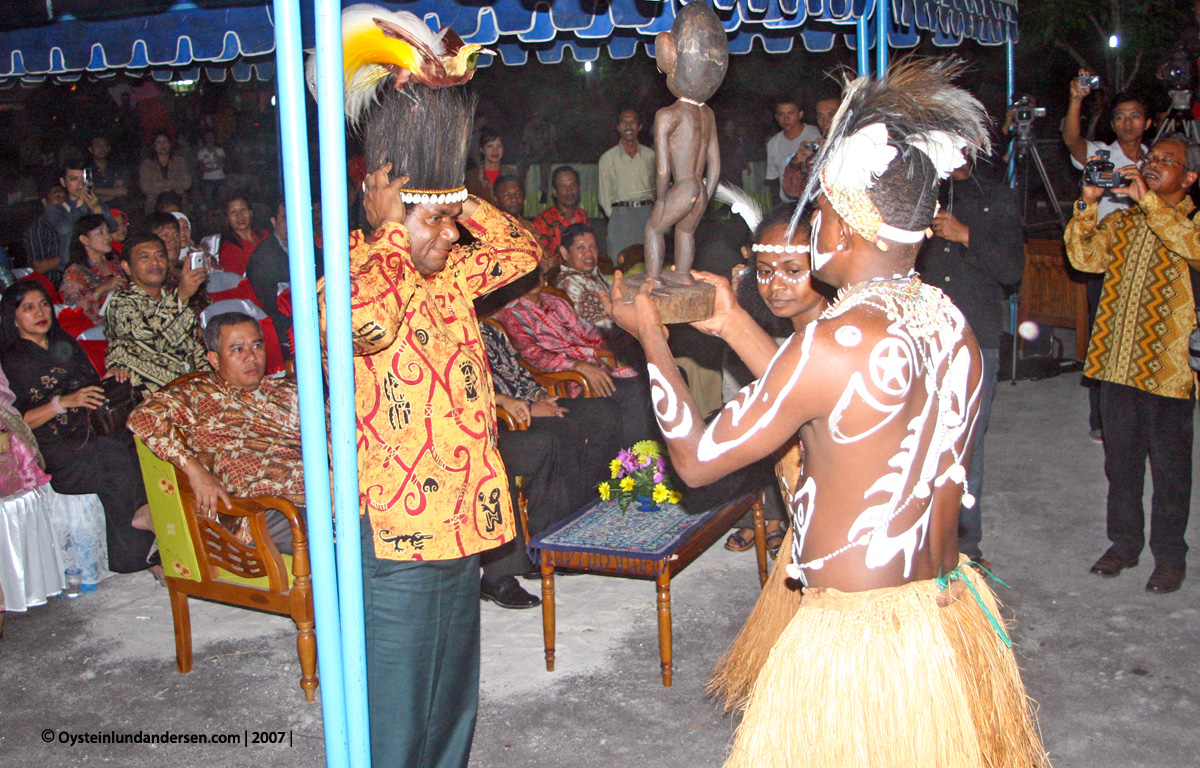 Cenderawasih University Jayapura Papua Anthropology Balthasar Kambuaya Antropologi UNCEN