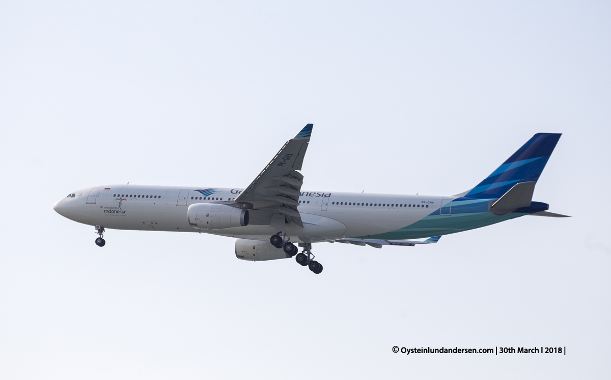 jakarta cgk Garuda Airbus 330-300 PK-GHA