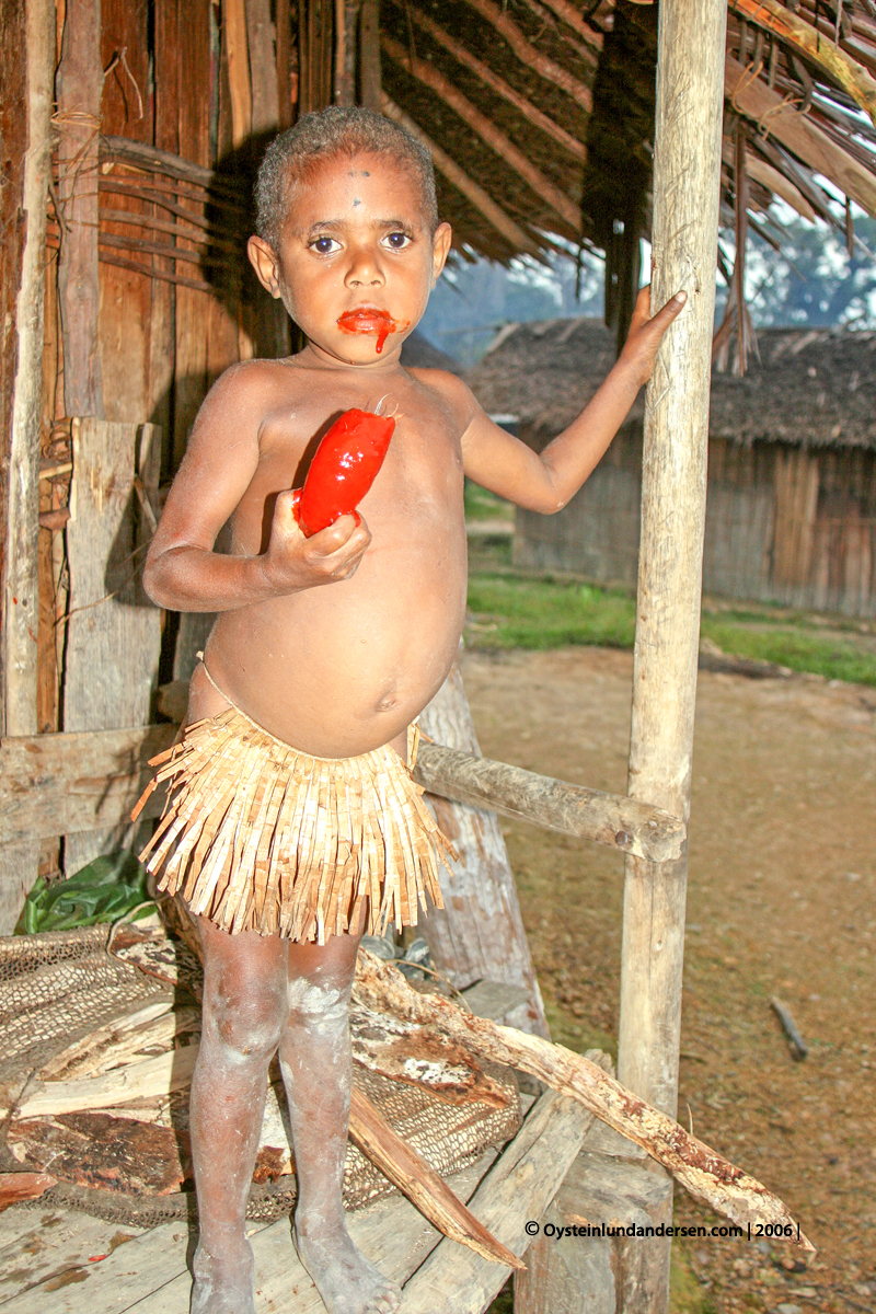 Nongme Urubool Umtambor Sekame Yahukimo 2006 papua west-papua