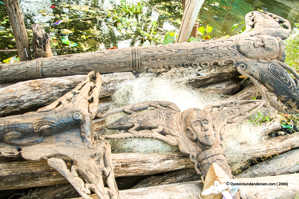 Sentani Papua lake-sentani 2003 2006 village culture anthropology sentani-art