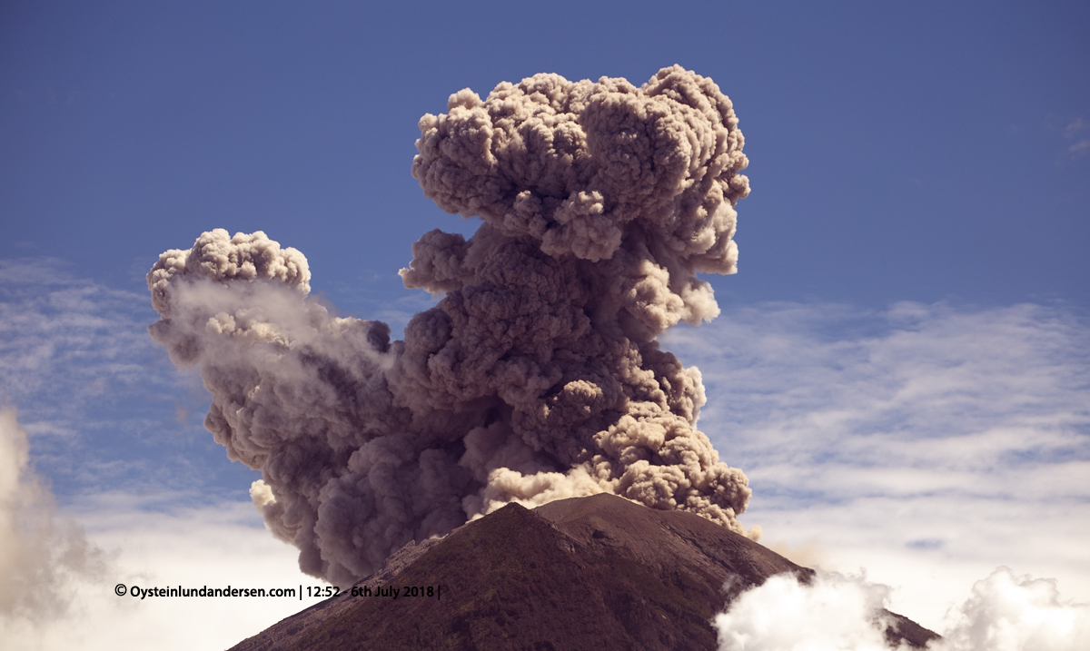 Agung Volcano eruption 2018 July Bali Indonesia Ash Plume Column