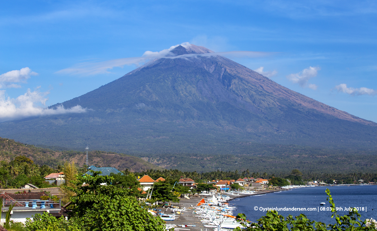 Agung Volcano eruption 2018 July Bali Indonesia Ash Plume Column