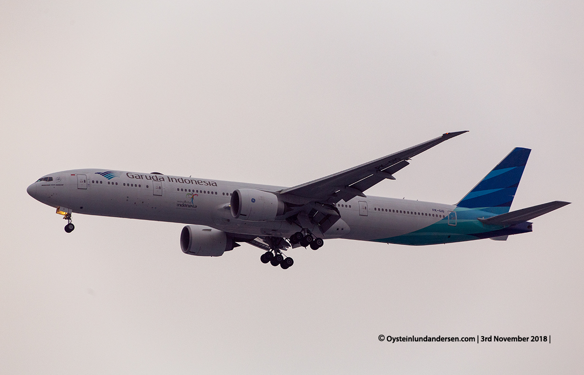 Garuda indonesia Boeing 777-300 PK-GIG