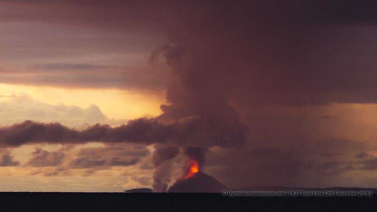 Krakatau eruption tsunami anyer indonesia 2018 volcano photo