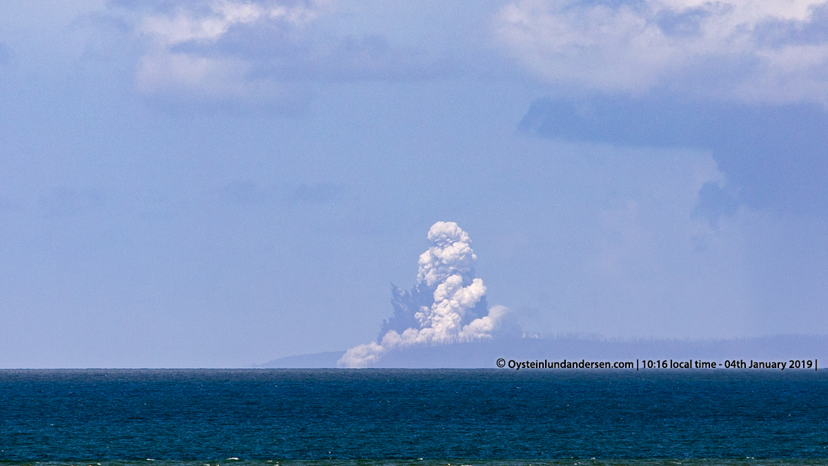 Krakatau volcano Krakatoa Anak-Krakatau 2019 Hydro Surtseyan eruption Indonesia Sunda