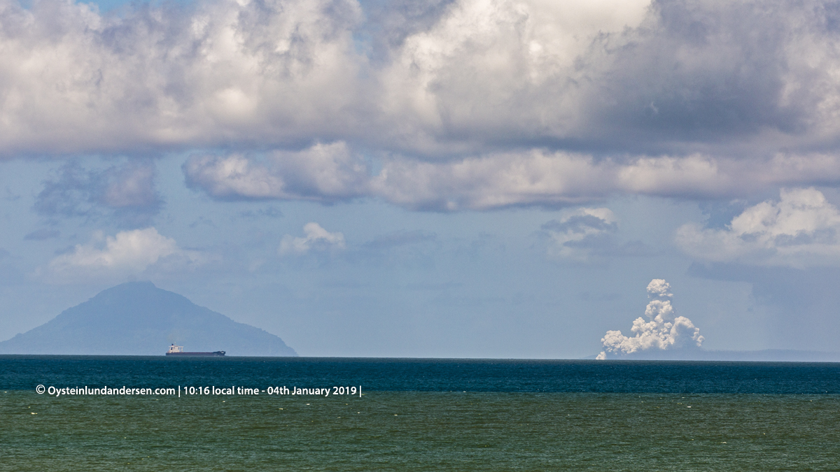 Krakatau volcano Krakatoa Anak-Krakatau 2019 Hydro Surtseyan eruption Indonesia Sunda