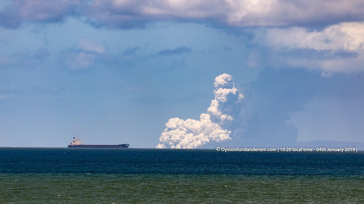 Krakatau volcano Krakatoa Anak-Krakatau 2019 Hydro Surtseyan eruption Indonesia Sunda