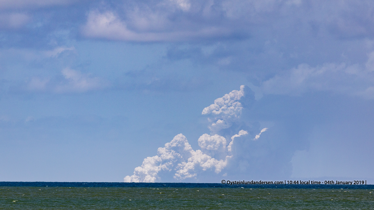 Krakatau volcano Krakatoa Anak-Krakatau 2019 Hydro Surtseyan eruption Indonesia Sunda