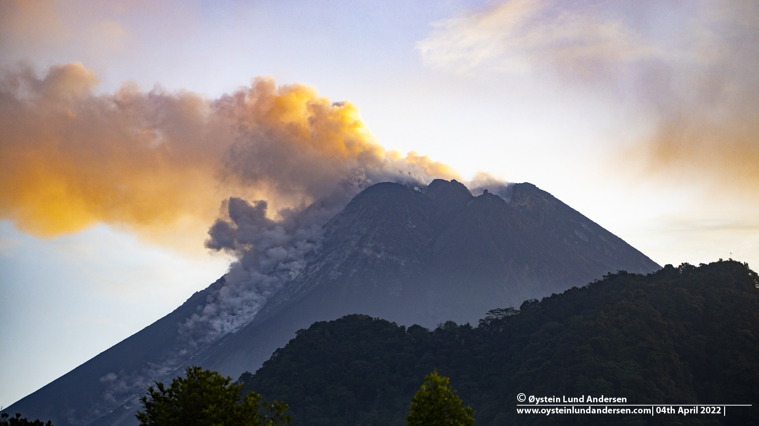 Merapi, volcano, rockfall, 2022