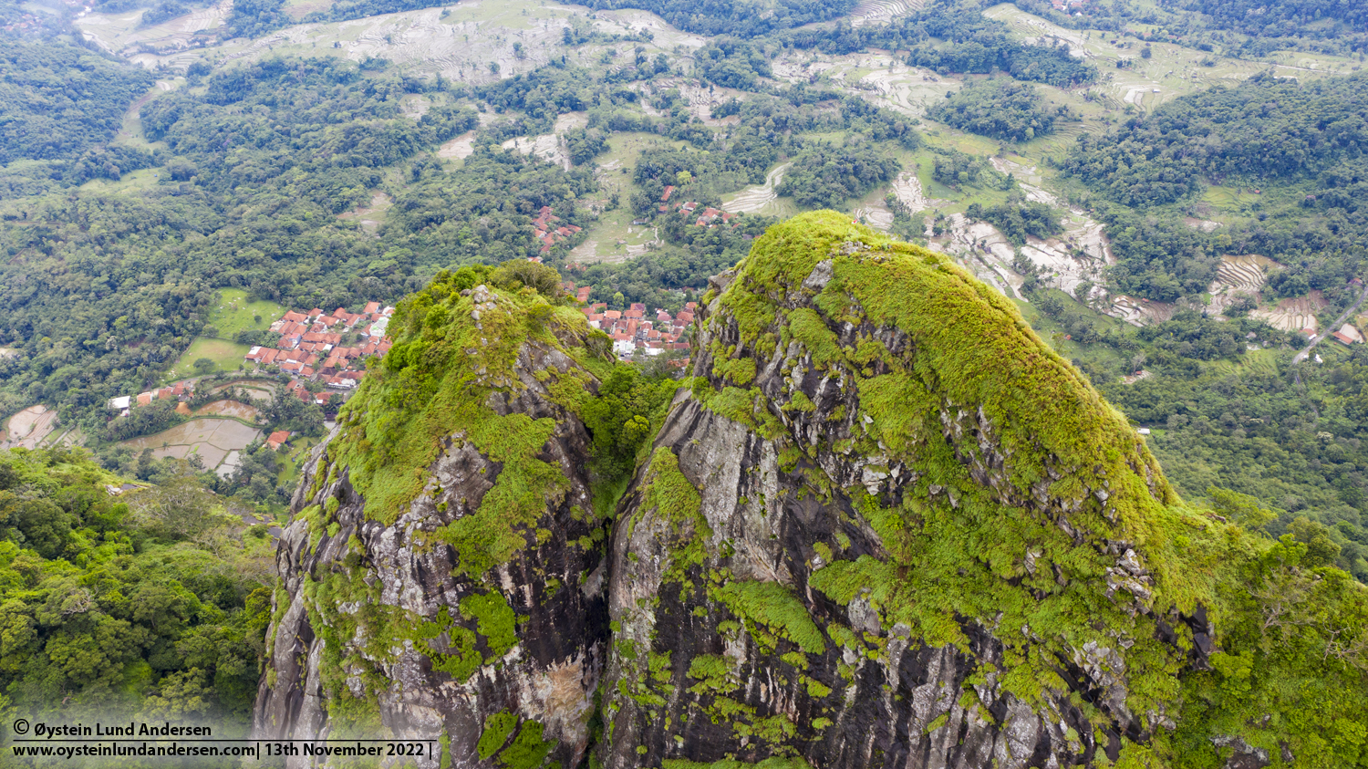 Parang lava dome, jatilihur, sanggabuana, indonesia