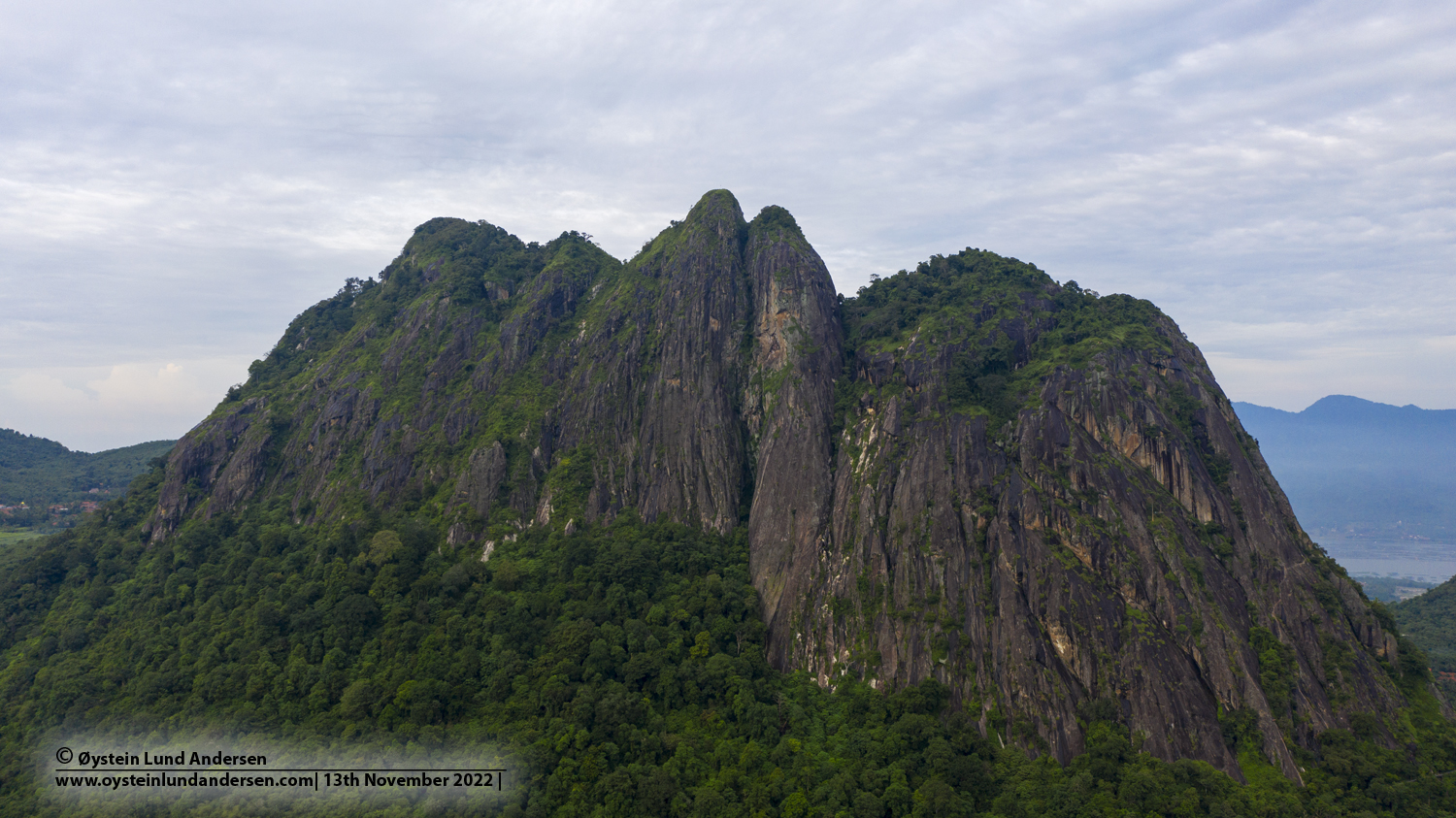 Parang lava dome, jatilihur, sanggabuana, indonesia