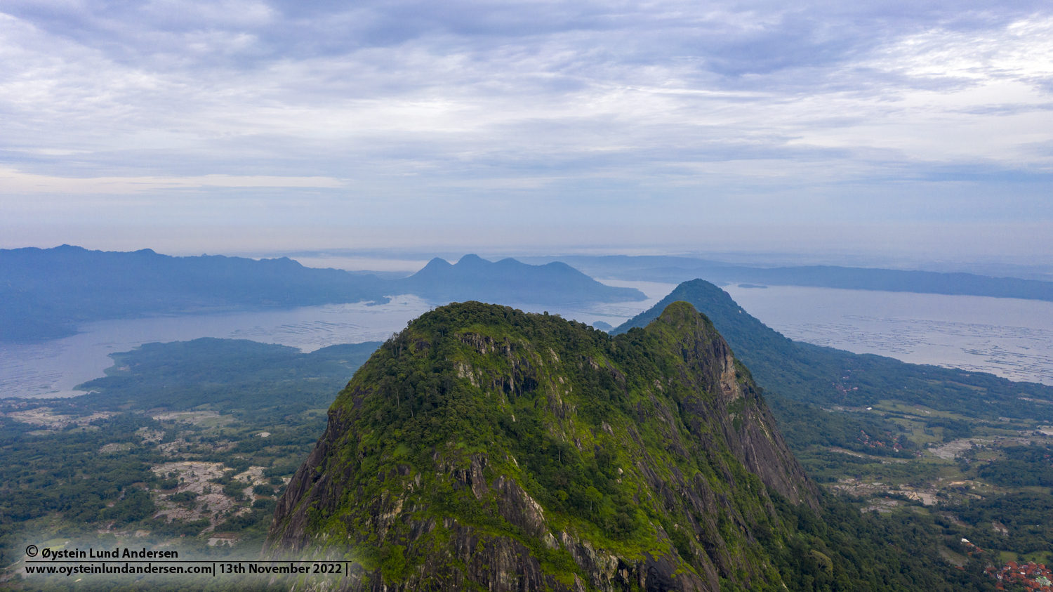 Parang lava dome, jatilihur, sanggabuana, indonesia