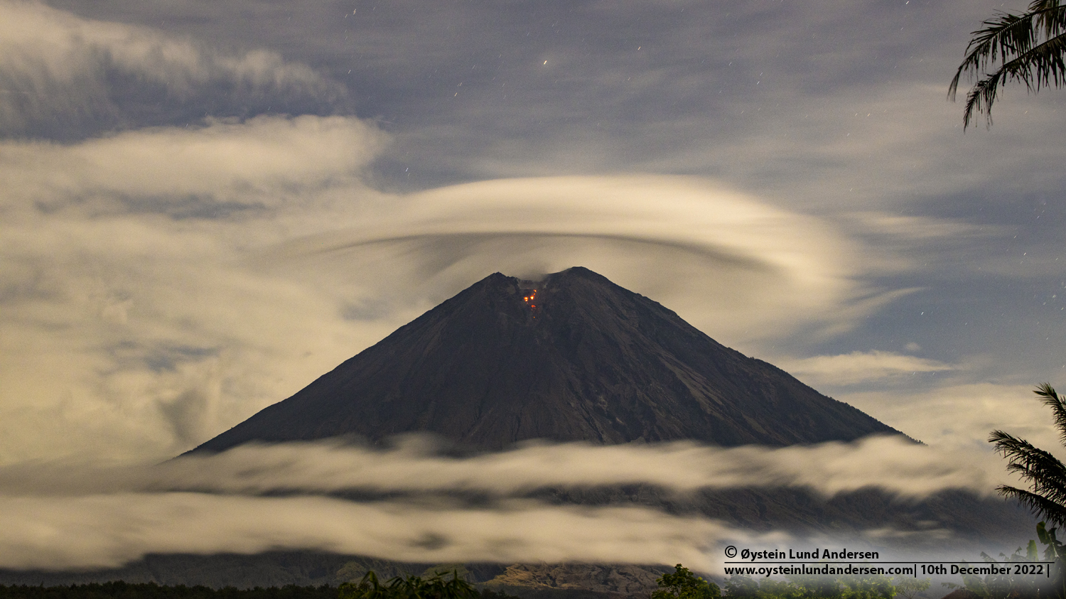 Semeru volcano, Indonesia, 2022, eruption