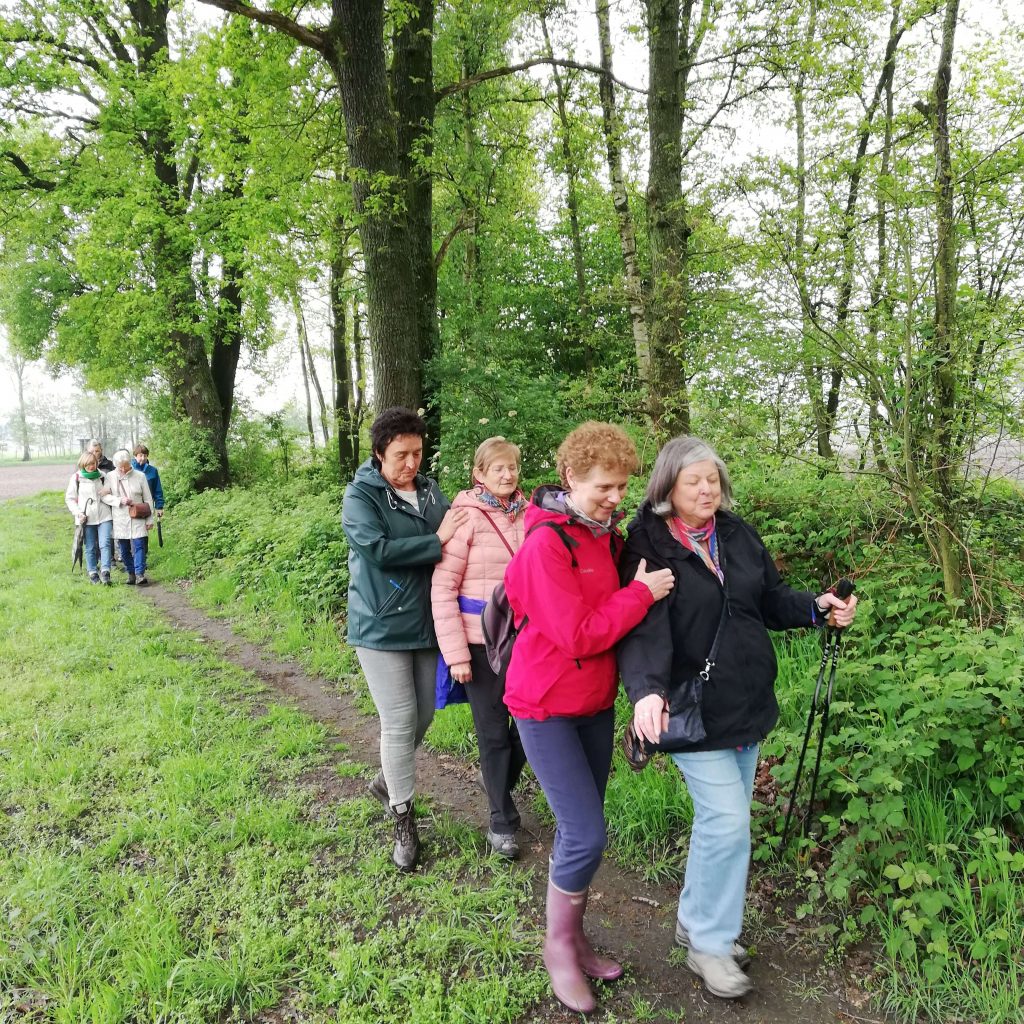 uitnodigingen onderweg om uit je hoofd te komen