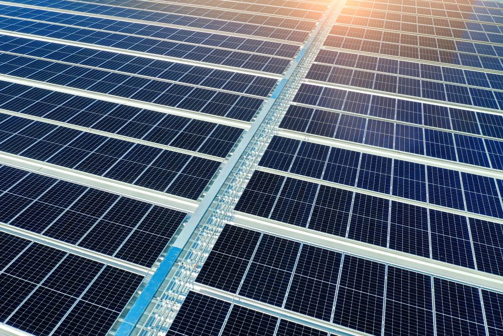 il pannello fotovoltaico da balcone con un'installazione