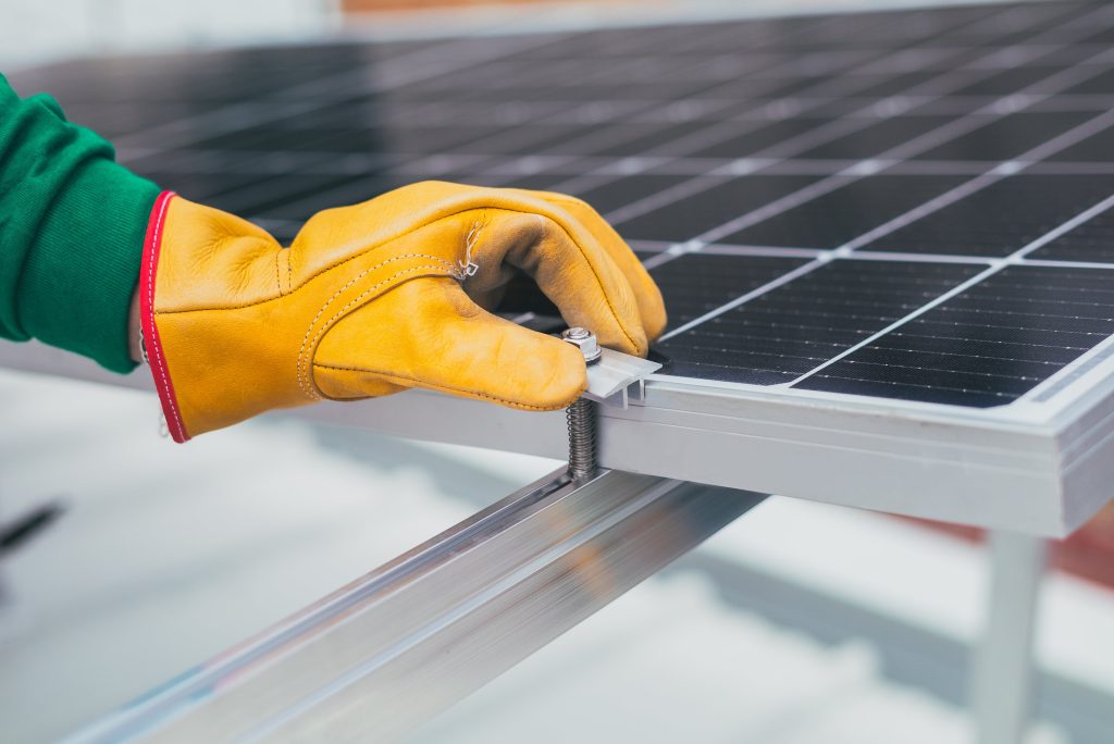 pannello fotovoltaico balcone è completo